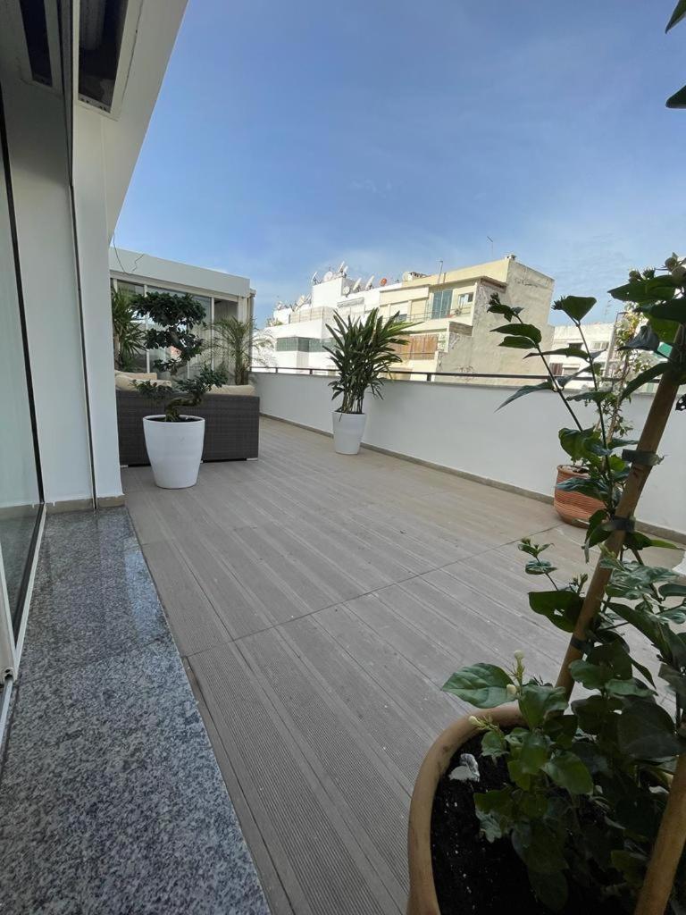 Central, Terrasse, Confortable - Bleue Residence Casablanca Extérieur photo